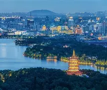 因为主教练没有遵守球队会议所做的承诺